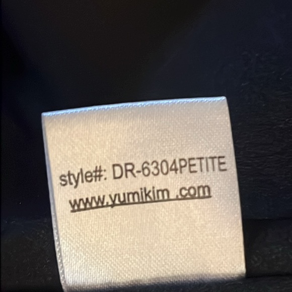 NWOT! Yumi Kim size small/petite floral spaghetti strap top. Laces in back - Picture 7 of 10